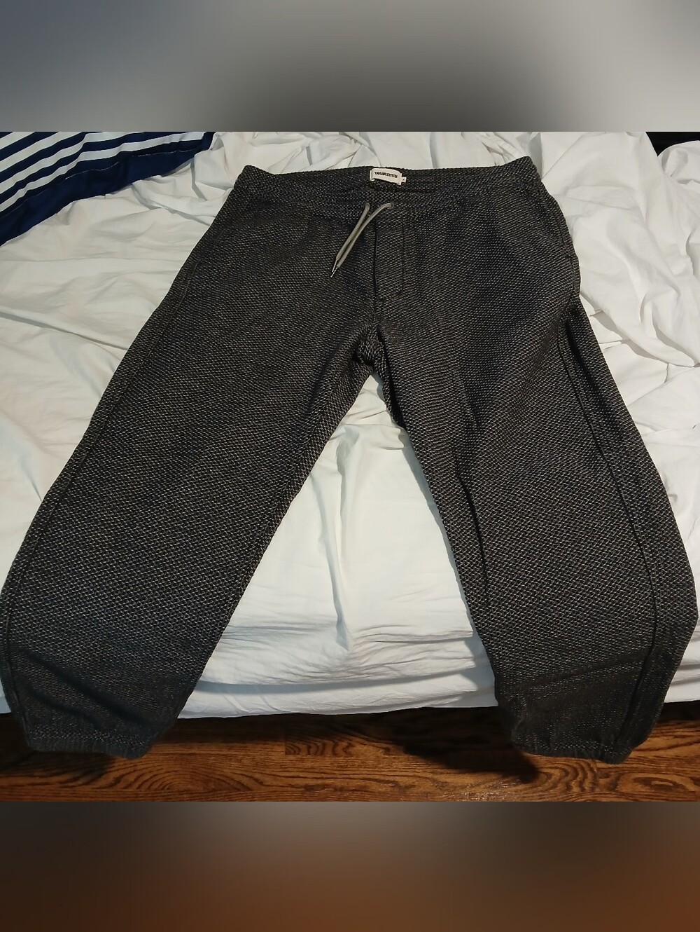Taylor Stitch Aprés Charcoal Knitted Pants - Picture 2 of 4